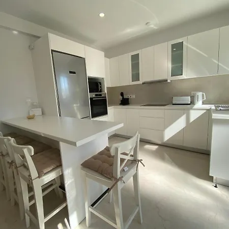 Apartment Phaedrus Living: View Luxury Flat Androcleous Paphos